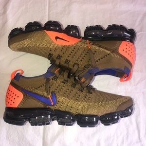 Nike Air Vapormax Flyknit 2 men’s size 10.5